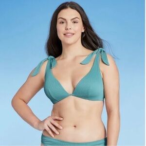 Women's Lightly Lined Ribbed Triangle
Bikini Top - Shade & Shore -34B